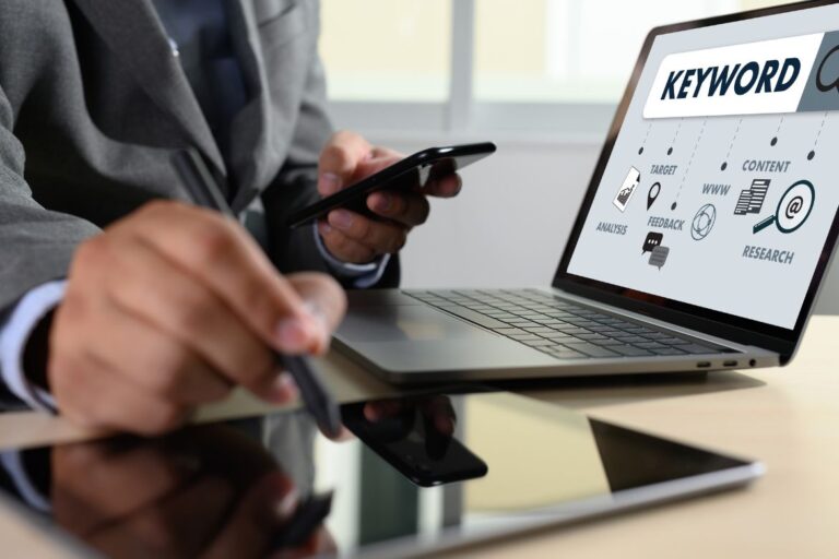 man doing keyword research